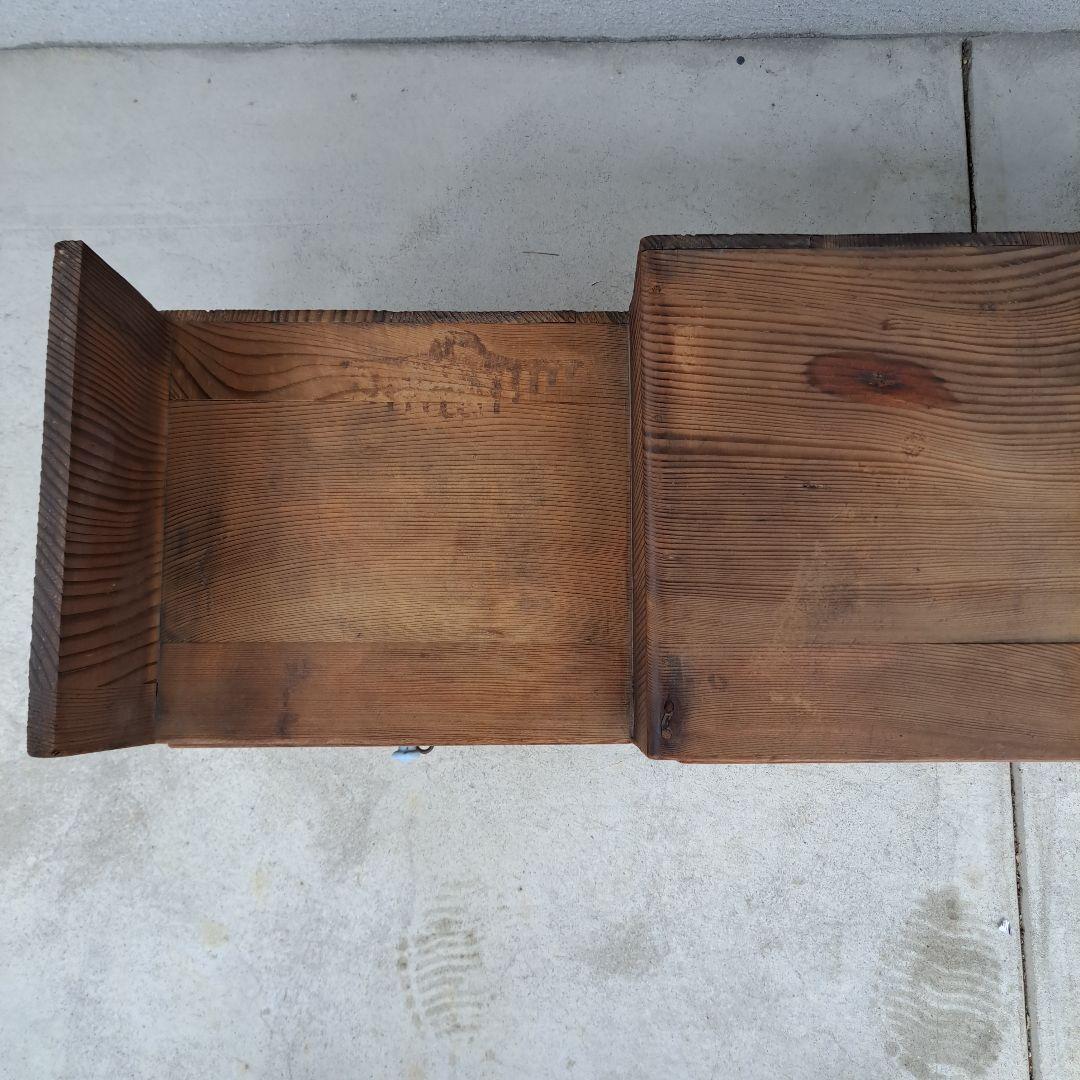 昭和レトロ　昭和の空気感が漂う収納家具の出品！