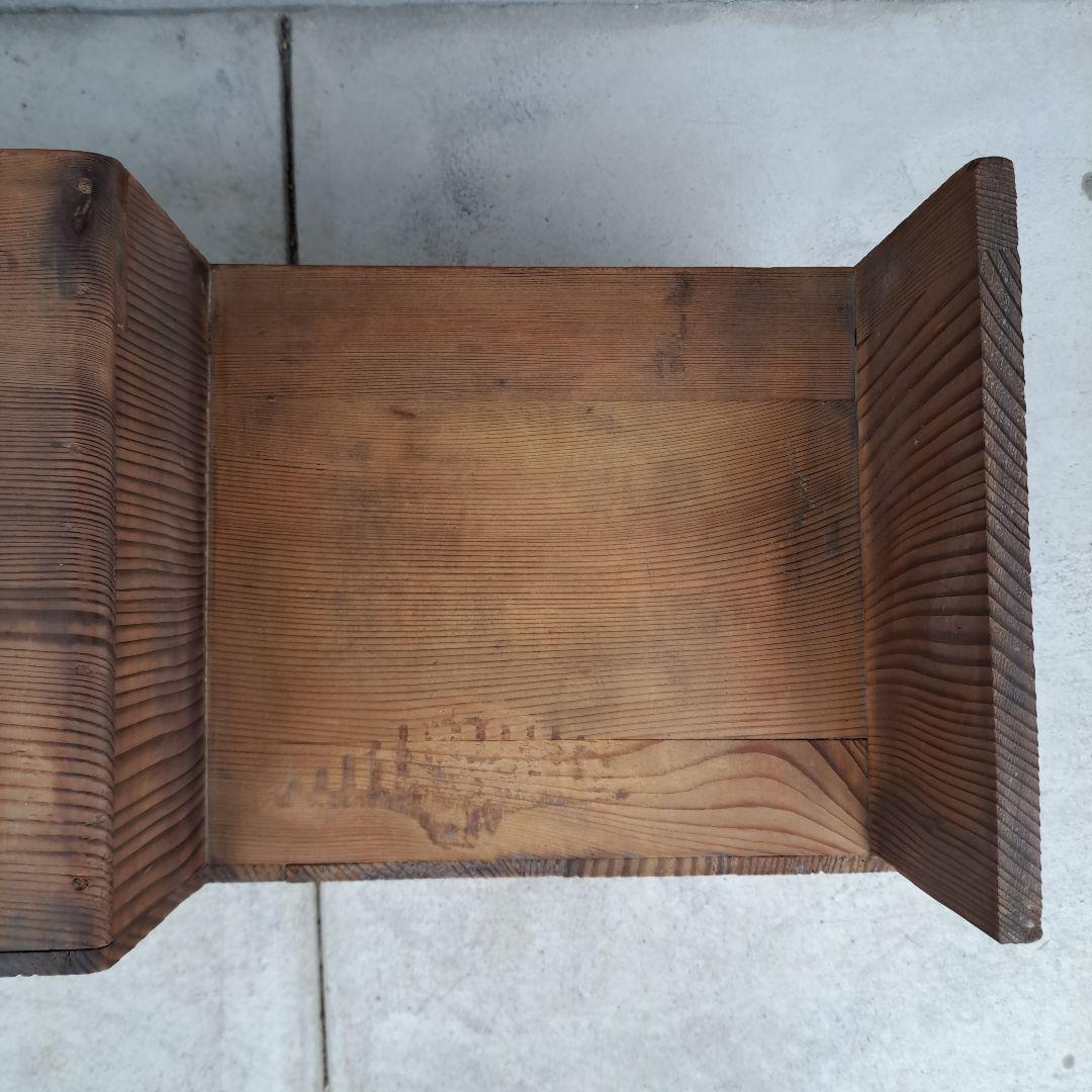 昭和レトロ　昭和の空気感が漂う収納家具の出品！