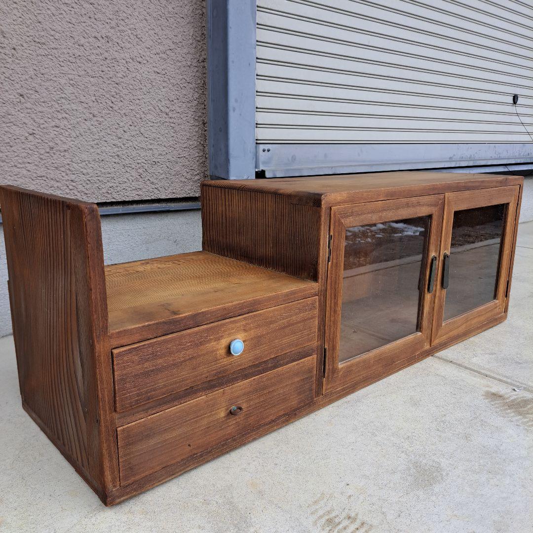 昭和レトロ　昭和の空気感が漂う収納家具の出品！