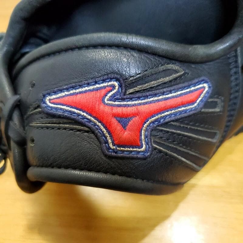 ミズノ 田中将大モデル ダイアモンドマスター 限定品 投手用 軟式グローブ