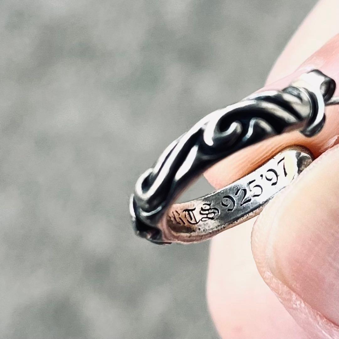 か*き様 CHROME HEARTS クロムハーツ スクロール フープピアス 片