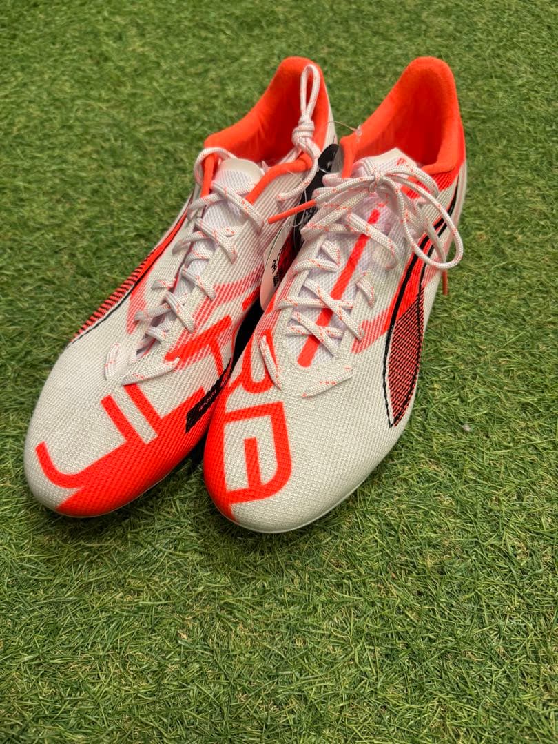 PUMAスパイク ウルトラ5プロ　HG/AG 28cm新品未使用