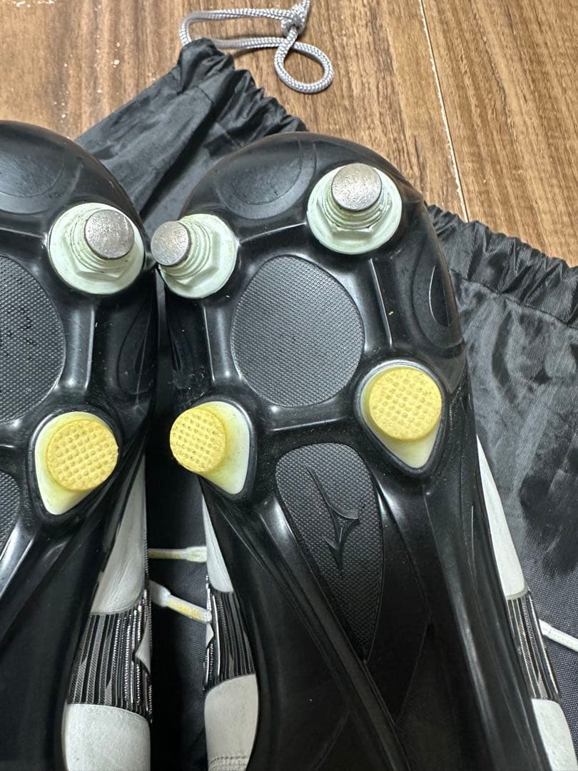 美品 28cm モレリアネオ4 JAPANMIX ホワイト サッカー スパイク