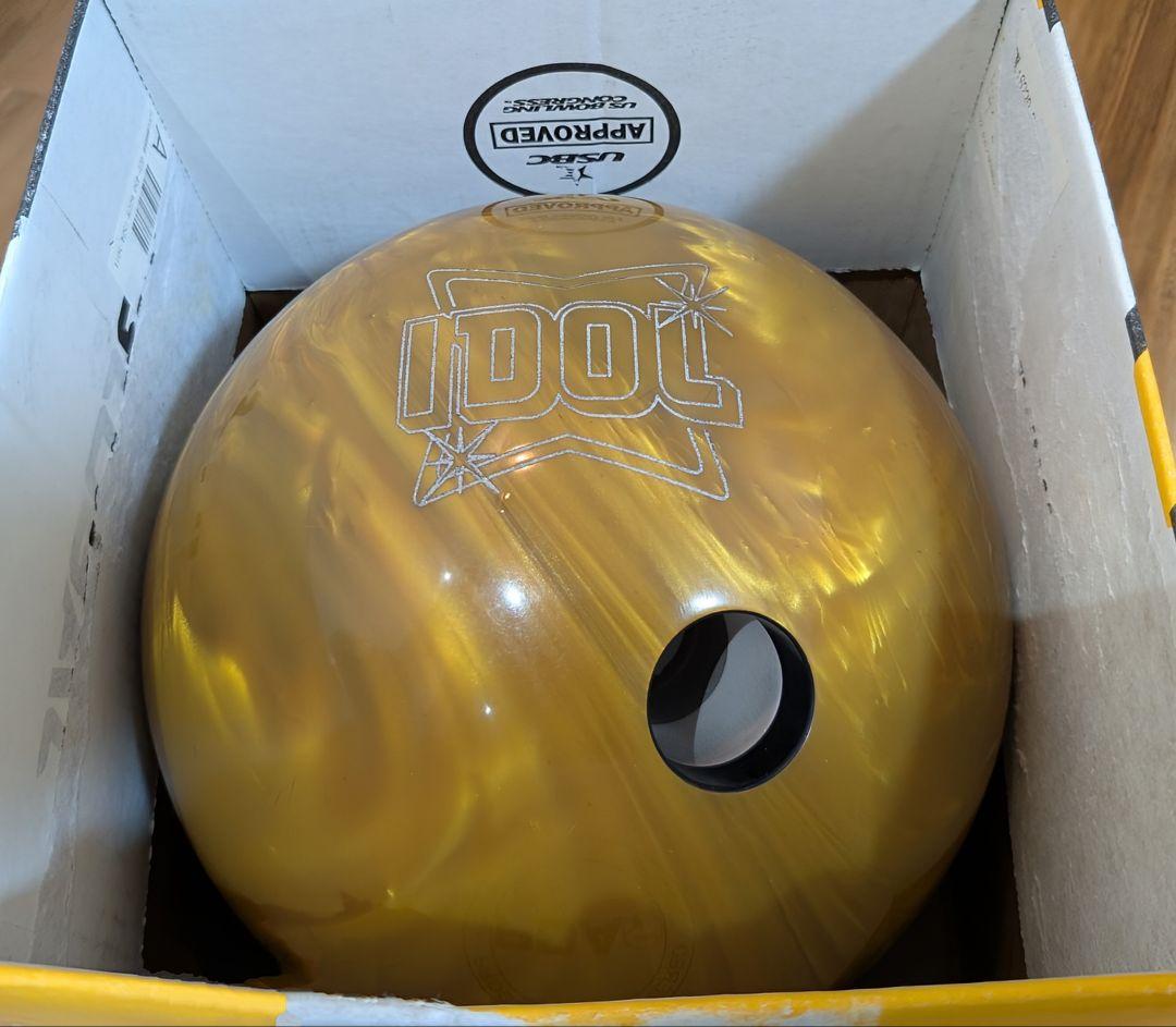 ロトグリップ　アイドル・ゴールド　ボウリングボール