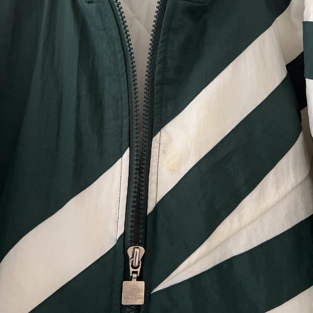 【umbro】フィールドジャケット size Mですがbigsizeです。