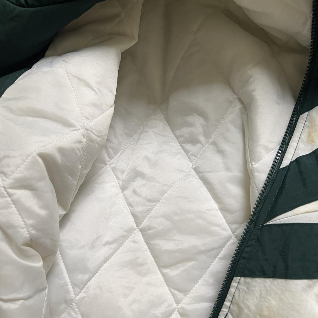 【umbro】フィールドジャケット size Mですがbigsizeです。