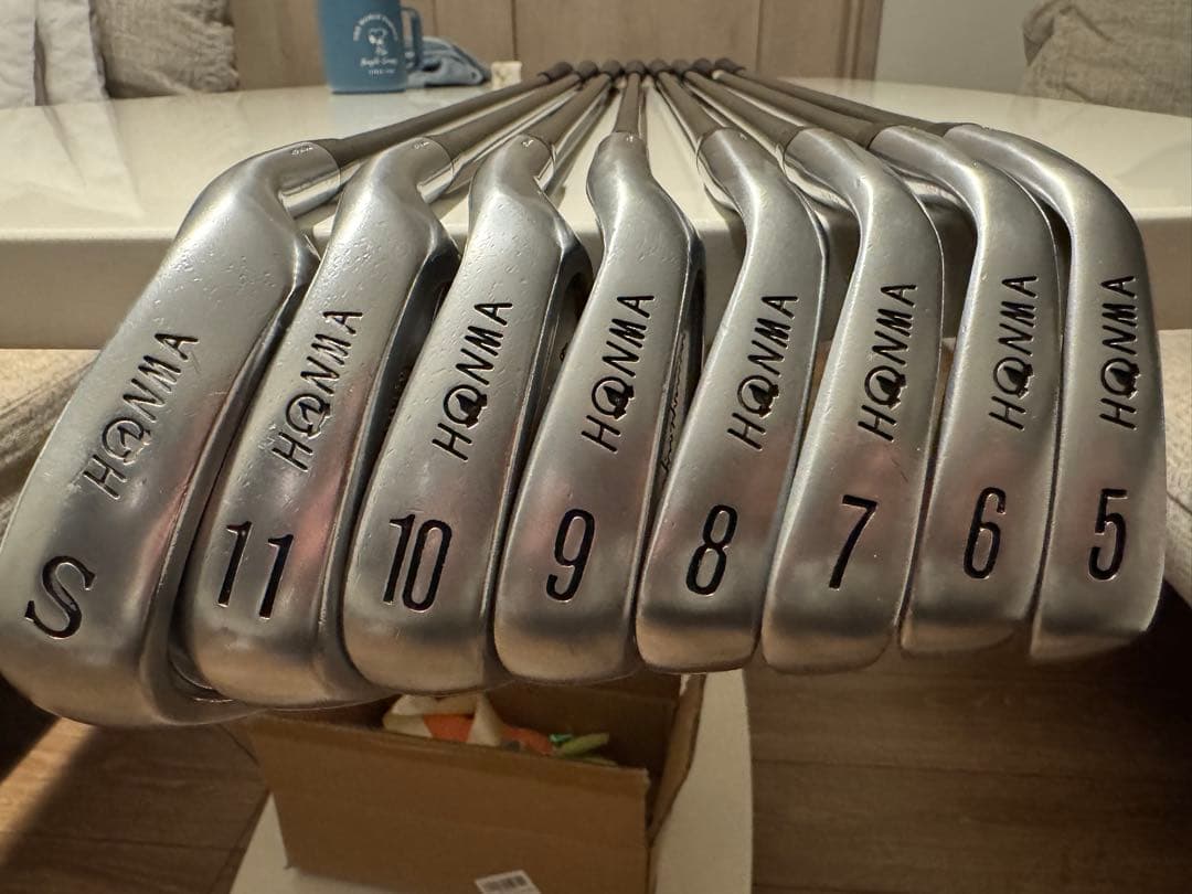 HONMA アイアン金モグラ8本　LB 606