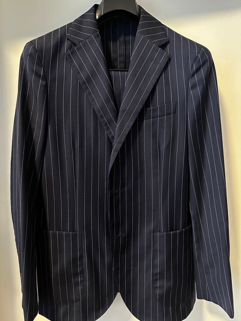 ボリオリ　スーツ　46