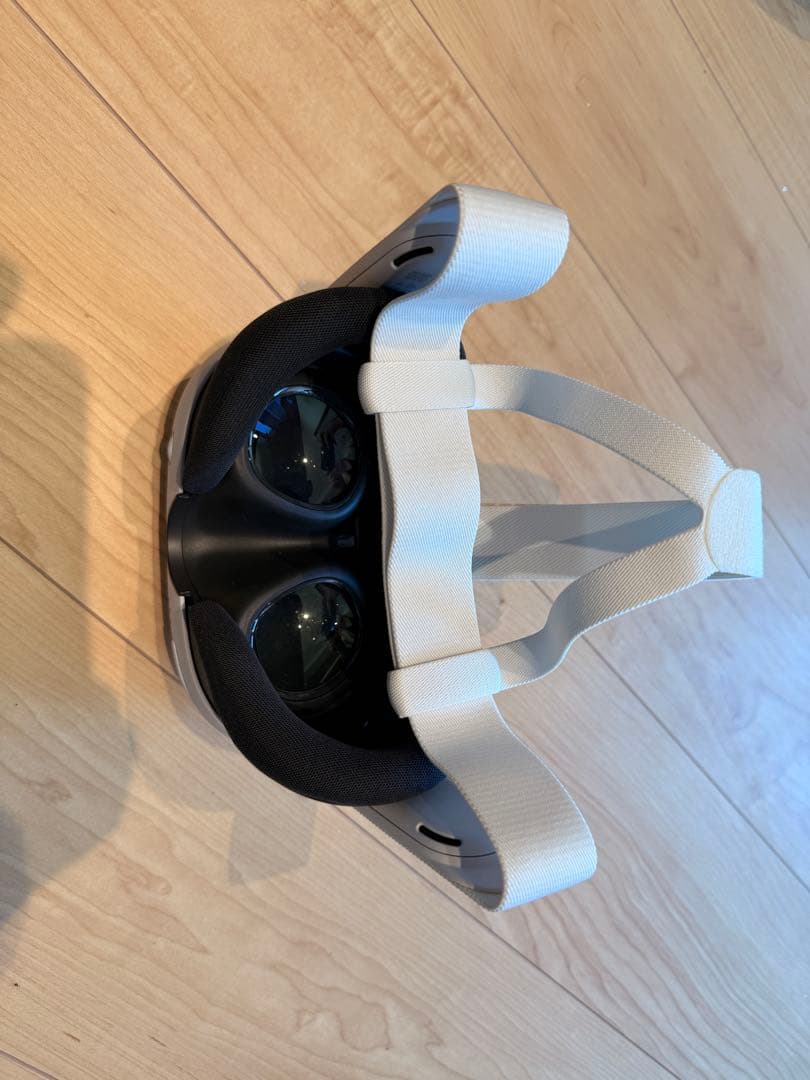  Quest 3 128GB + ヘッドストラップ(3000円)