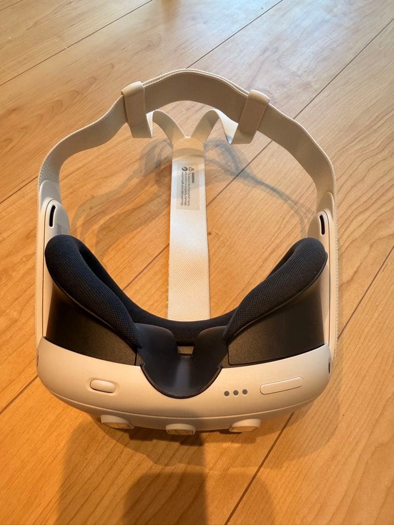  Quest 3 128GB + ヘッドストラップ(3000円)