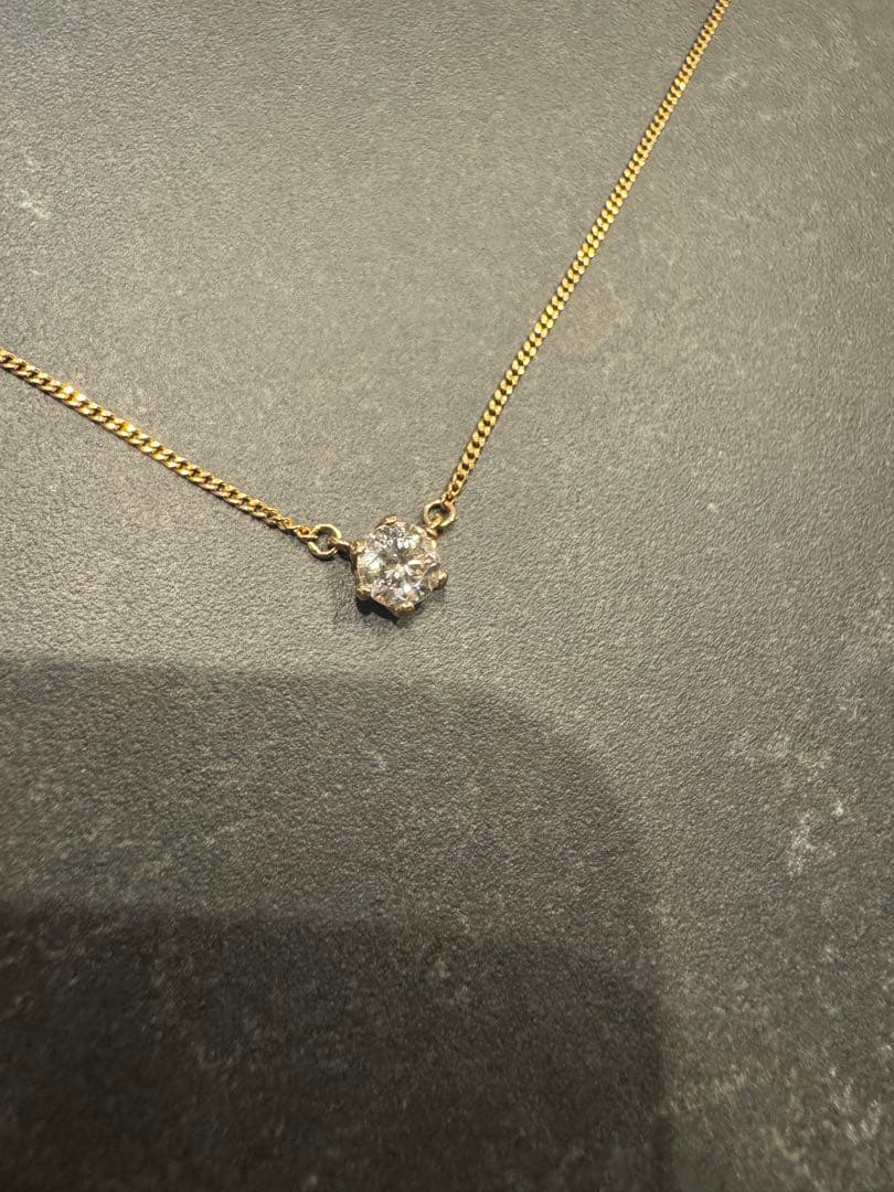ダイヤモンド　ネックレス　K18 一粒　ゴールド　シンプル