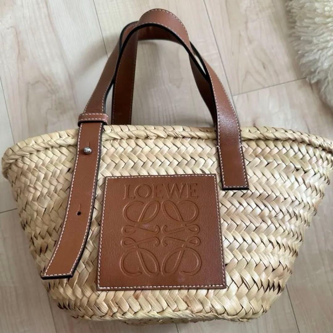 LOEWEロエベ カゴバッグ