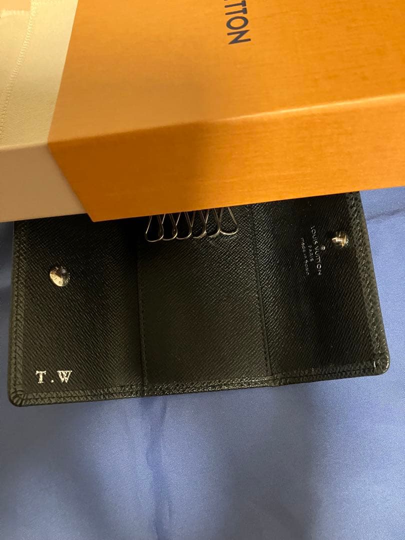 ルイヴィトン タイガ ミュルティクレ 6 6連 キーケース