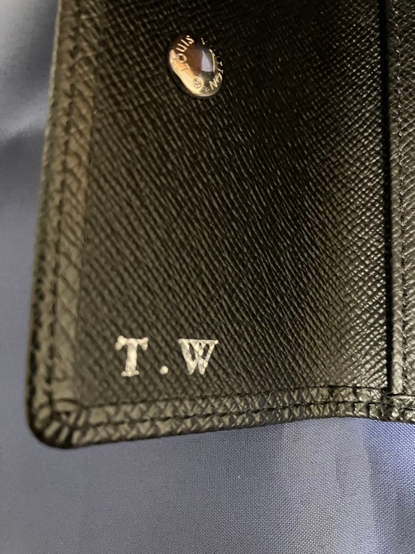 ルイヴィトン タイガ ミュルティクレ 6 6連 キーケース