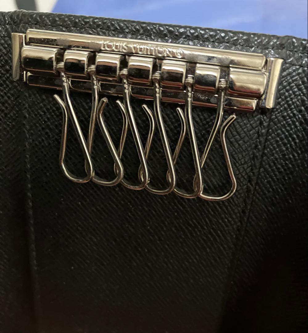 ルイヴィトン タイガ ミュルティクレ 6 6連 キーケース