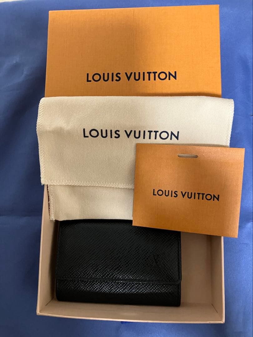 ルイヴィトン タイガ ミュルティクレ 6 6連 キーケース