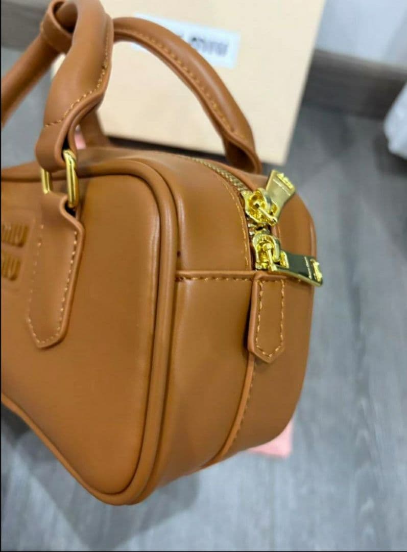 miu miu ボウリングバッグ