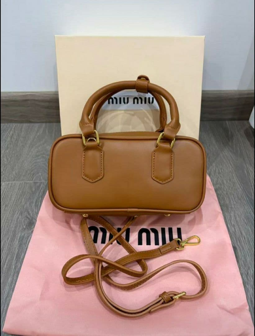 miu miu ボウリングバッグ