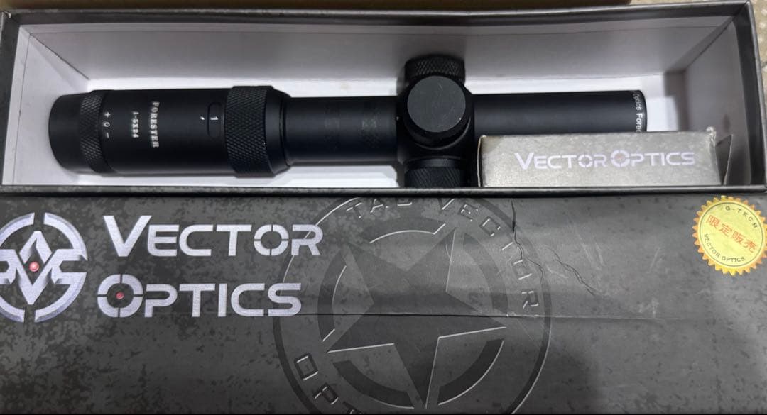 スコープ　VECTOROPTICS FORESTER 1-5x24IR