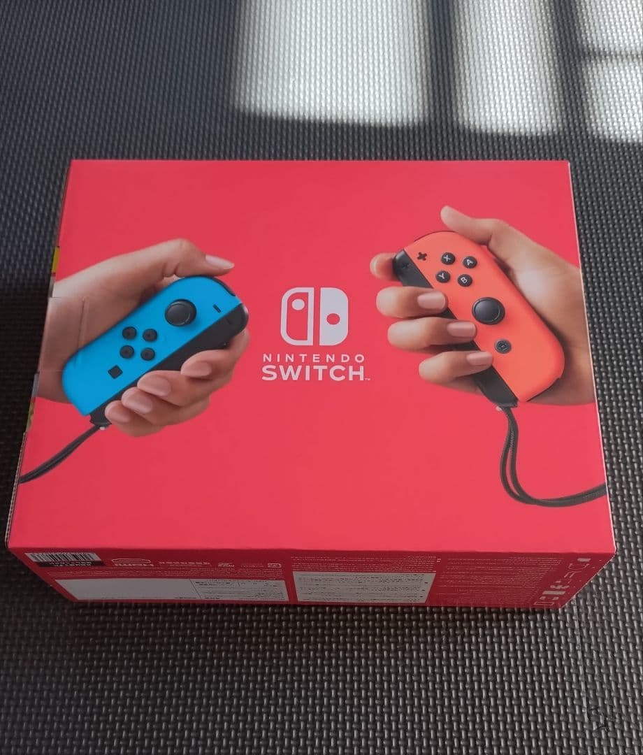 NintendoSwitch本体 ＆マリオカート8デラックス