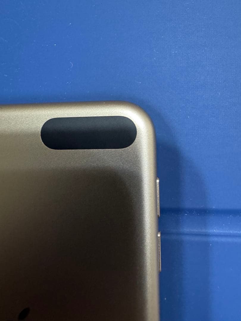 M*y様 【外装美品】Apple iPod touch 第7世代　128GB ゴ