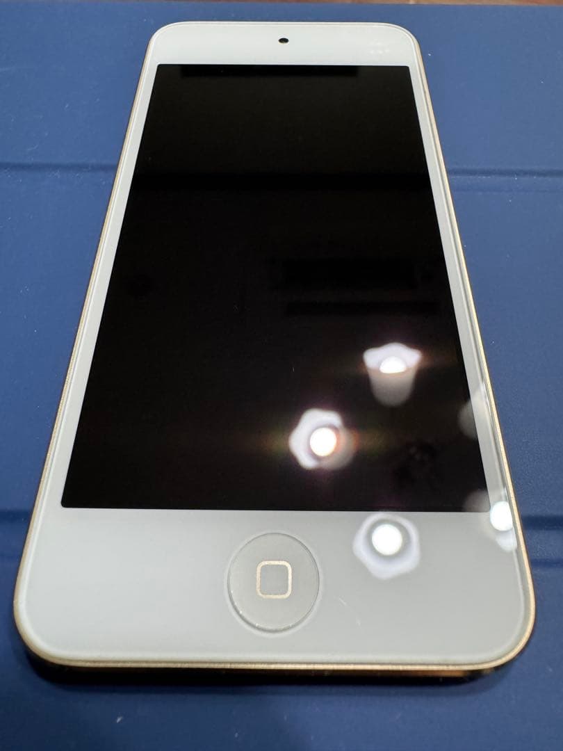 M*y様 【外装美品】Apple iPod touch 第7世代　128GB ゴ