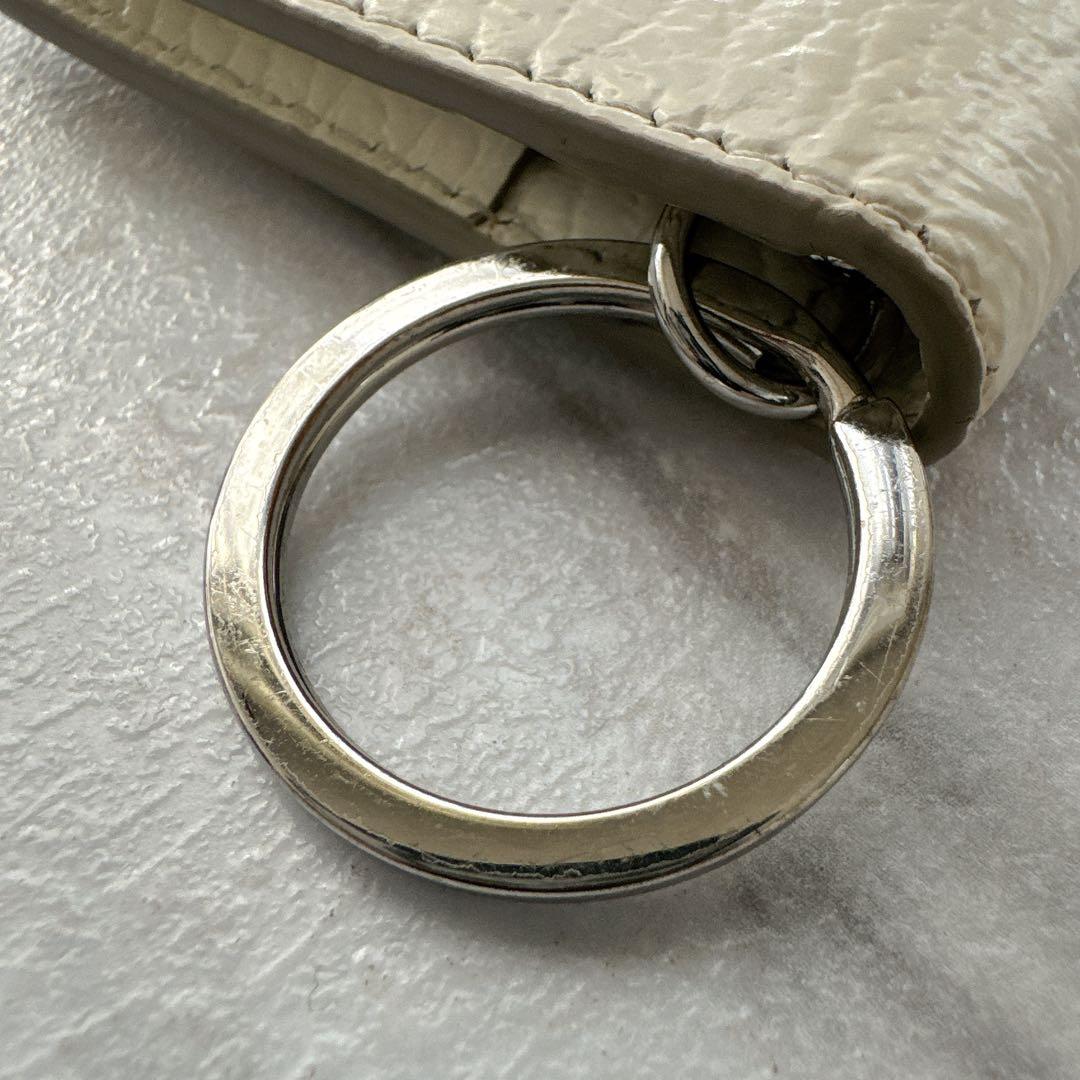 ⭐︎油⭐︎ 美品 メゾンマルジェラ キーリング付カードケース　正規品　白