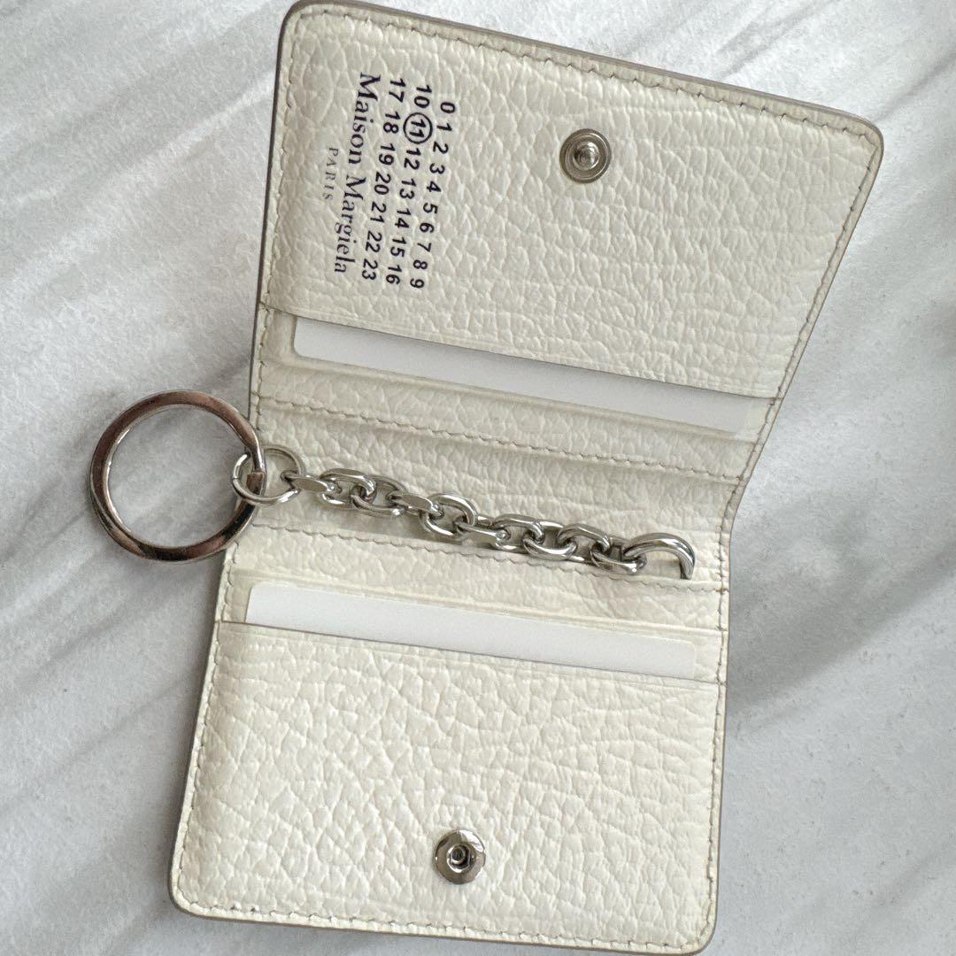 ⭐︎油⭐︎ 美品 メゾンマルジェラ キーリング付カードケース　正規品　白