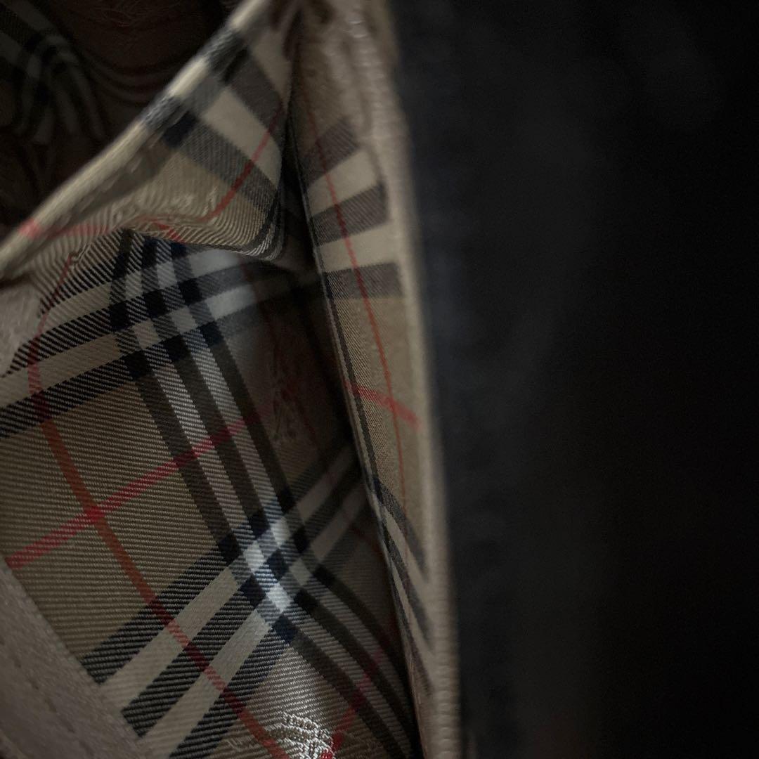 Burberry ブラック　ショルダーバッグ