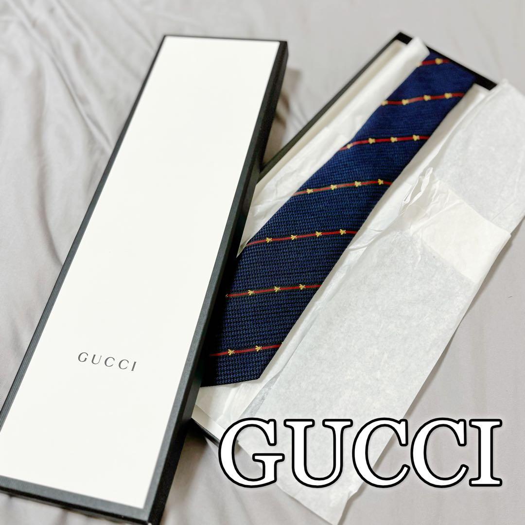 GUCCI グッチ　ネクタイ　ゴールドビーストライプ