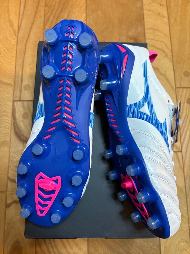 新品　超最新　限定カラー　ミズノ　モレリア ネオ4 JAPAN