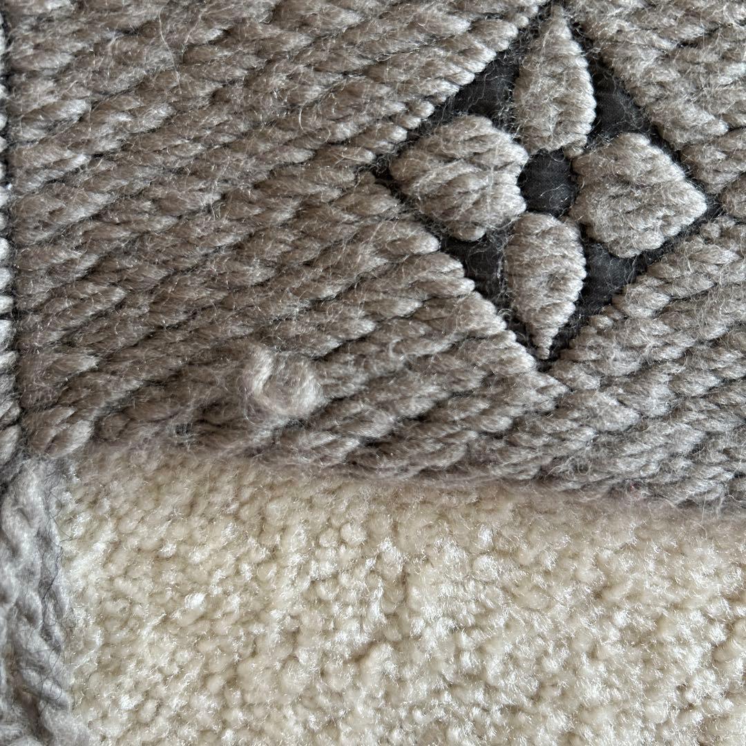 LOUIS VUITTON グレー マフラー ウール100%