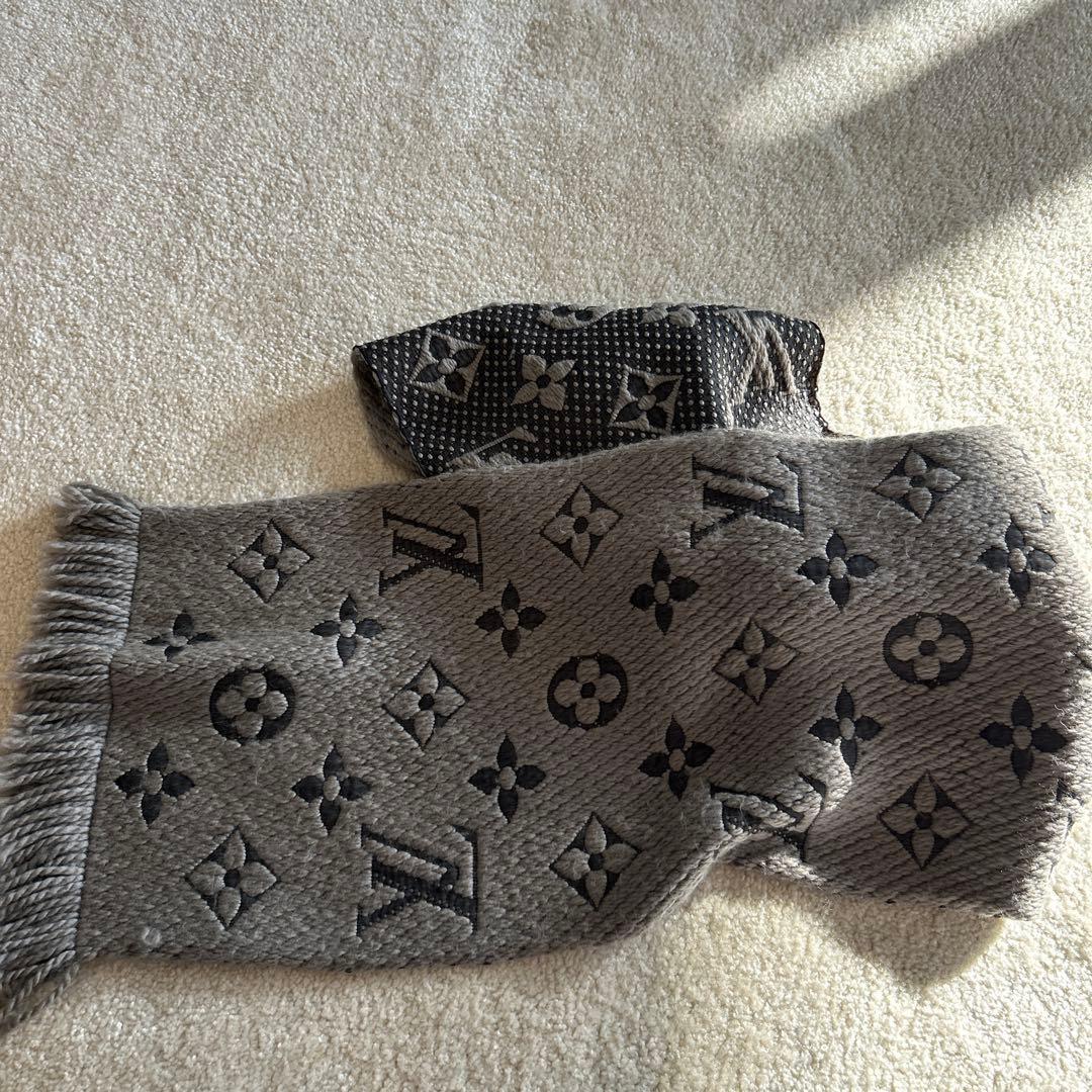 LOUIS VUITTON グレー マフラー ウール100%