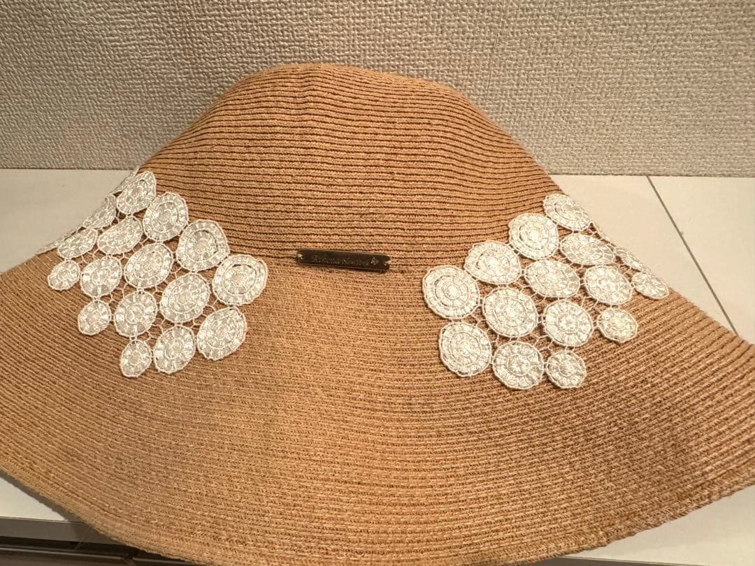 【状態良】麦わら帽子　アシーナニューヨーク　Athena New York