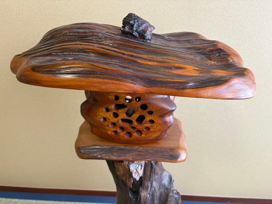 屋久杉　木製灯籠