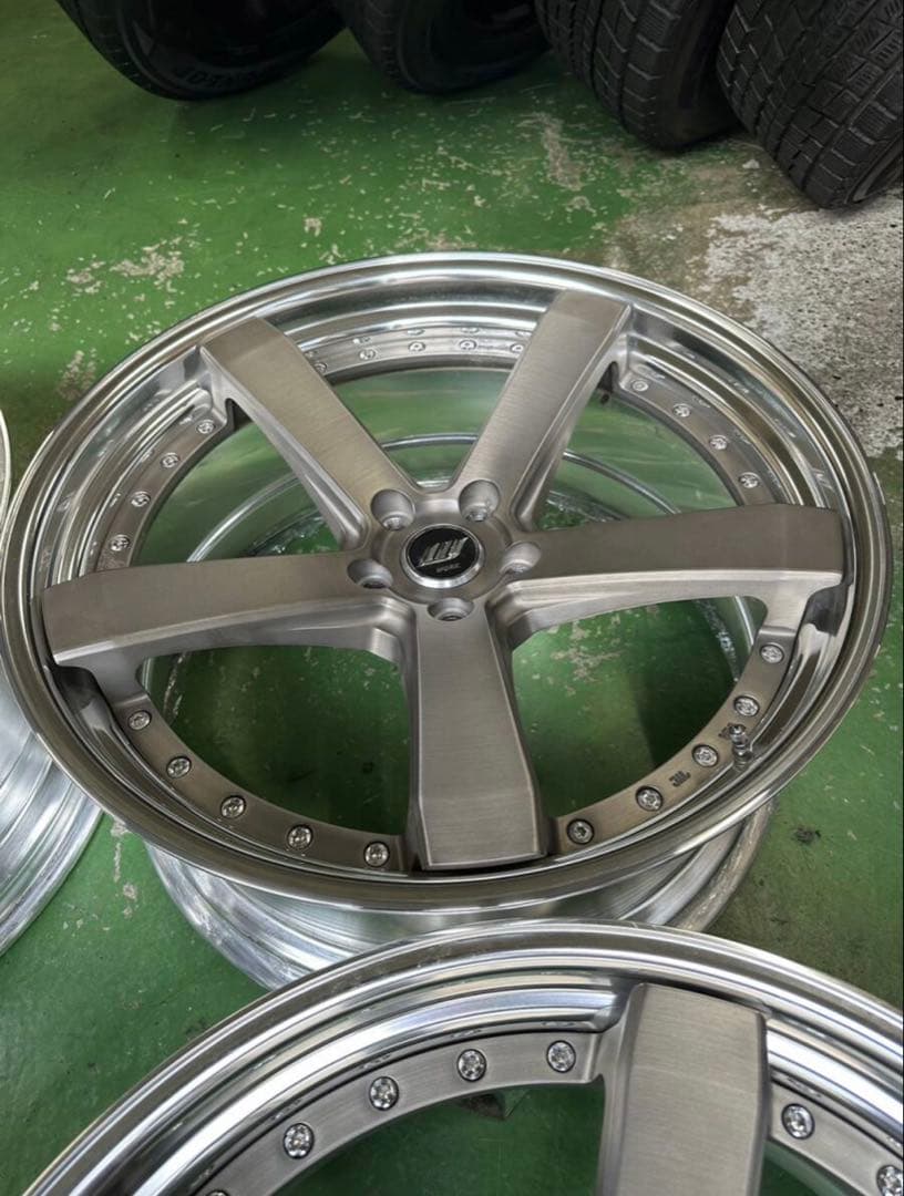 タイヤ・ホイール LV