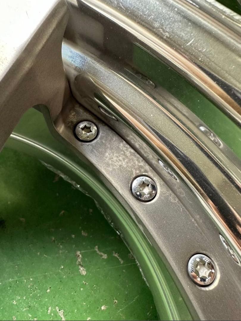 タイヤ・ホイール LV