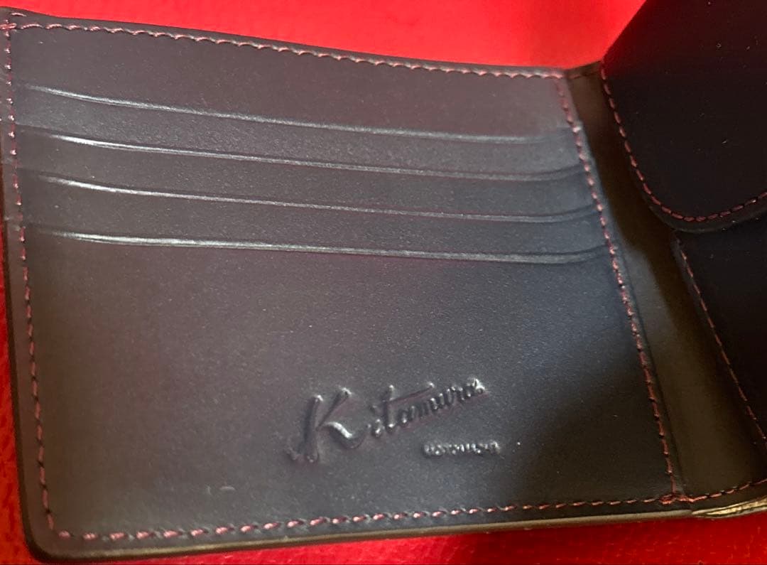 キタムラ　二つ折り財布