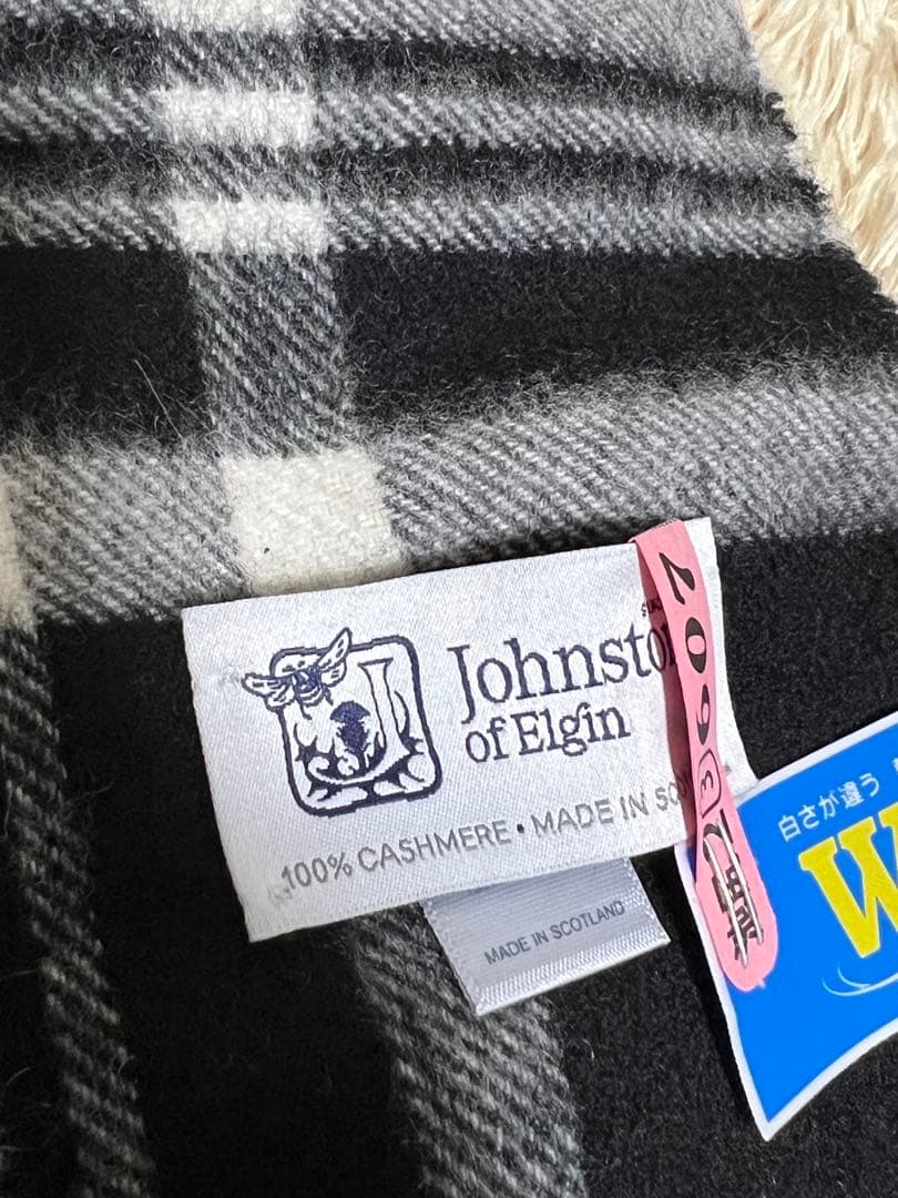 スコットランド製 Johnstons of Elgin カシミアチェックマフラー