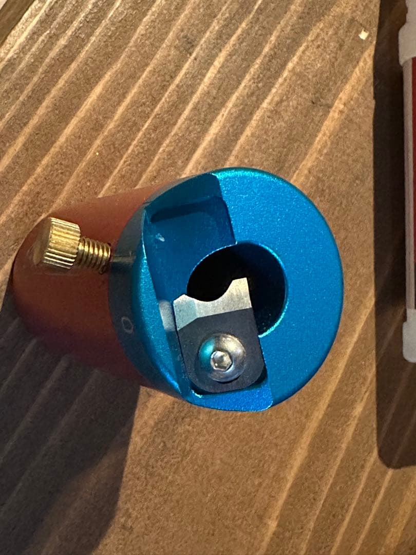 ビリヤード　旋盤　デザイア　[Cue repair desire] 岩井製作所