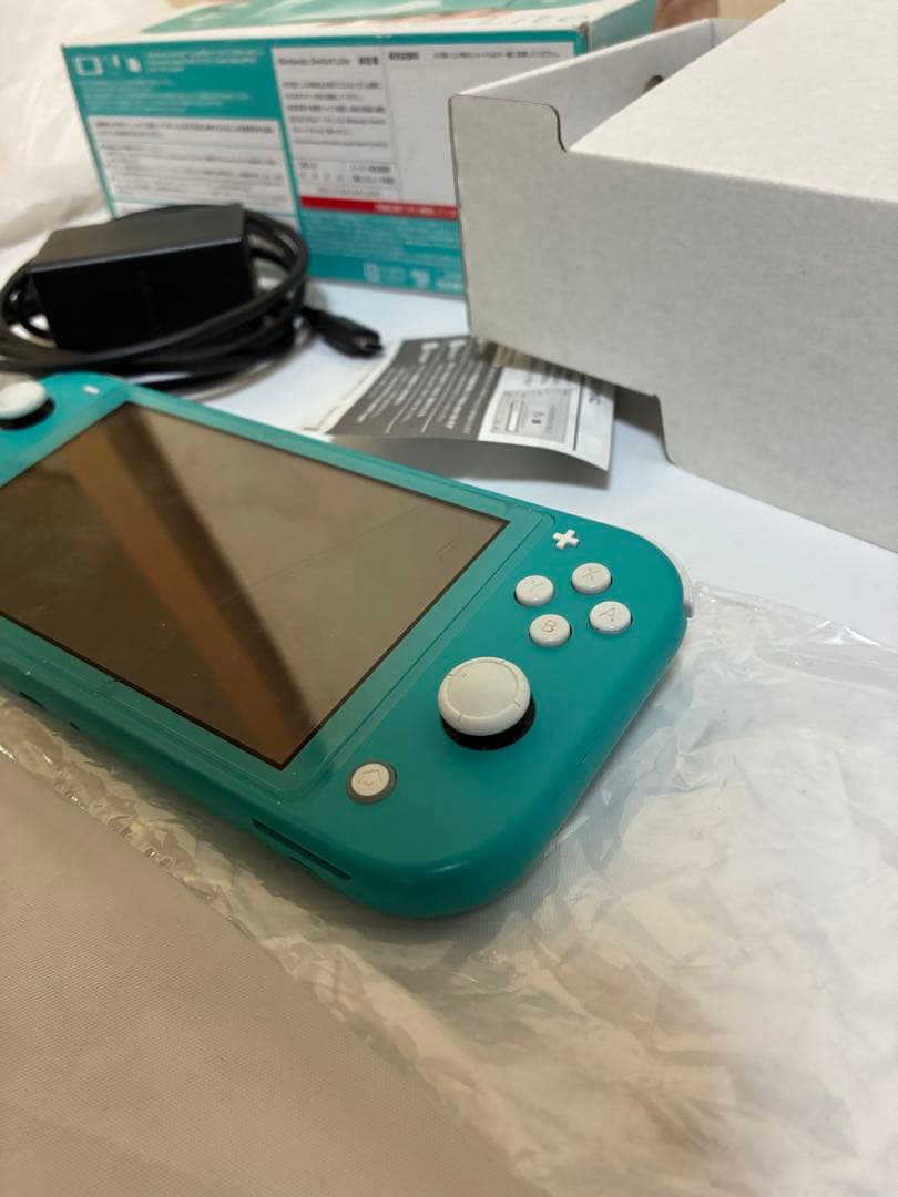 Nintendo Switch Lite ニンテンドースイッチライト ターコイズ