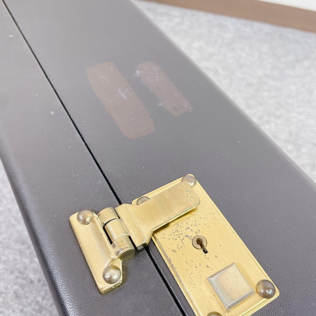 三味線 虎トチ入り紅木 中棹 金細 2枚溝 犬皮 子持ち綾杉胴 和楽器