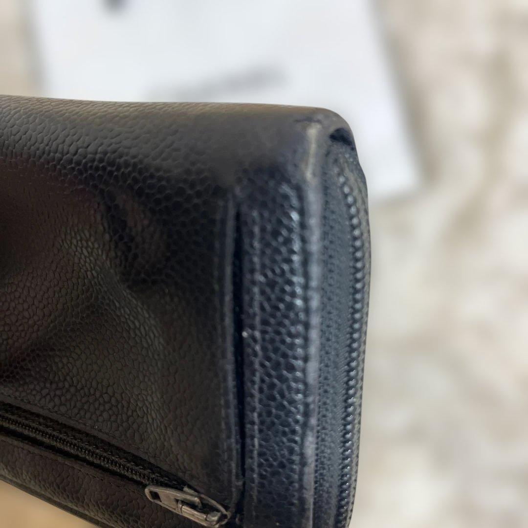 CHANEL キャビアスキン　長財布