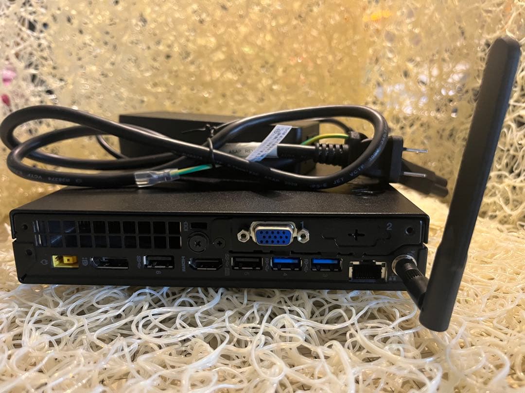 ミニPC ThinkCenter Tiny M720q 10T8 Core i5 9600