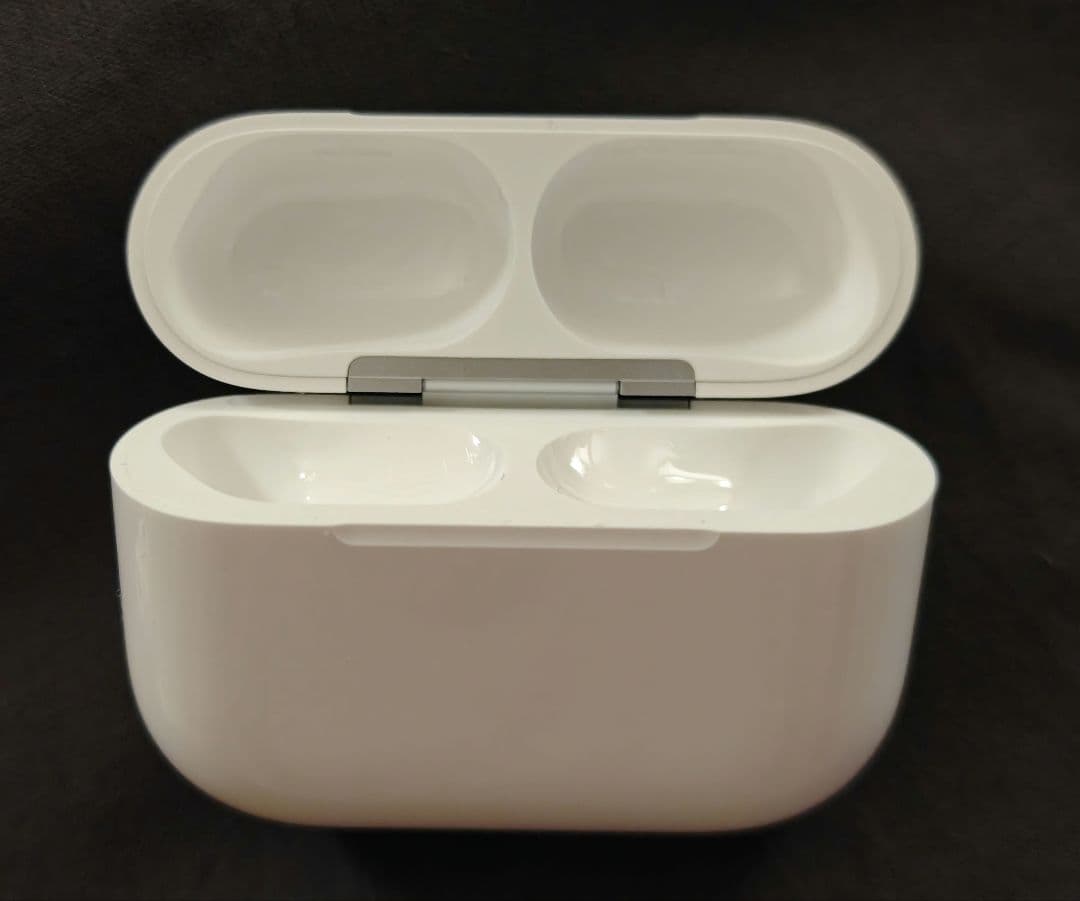 AirPods Pro3 ケース+左耳 箱
