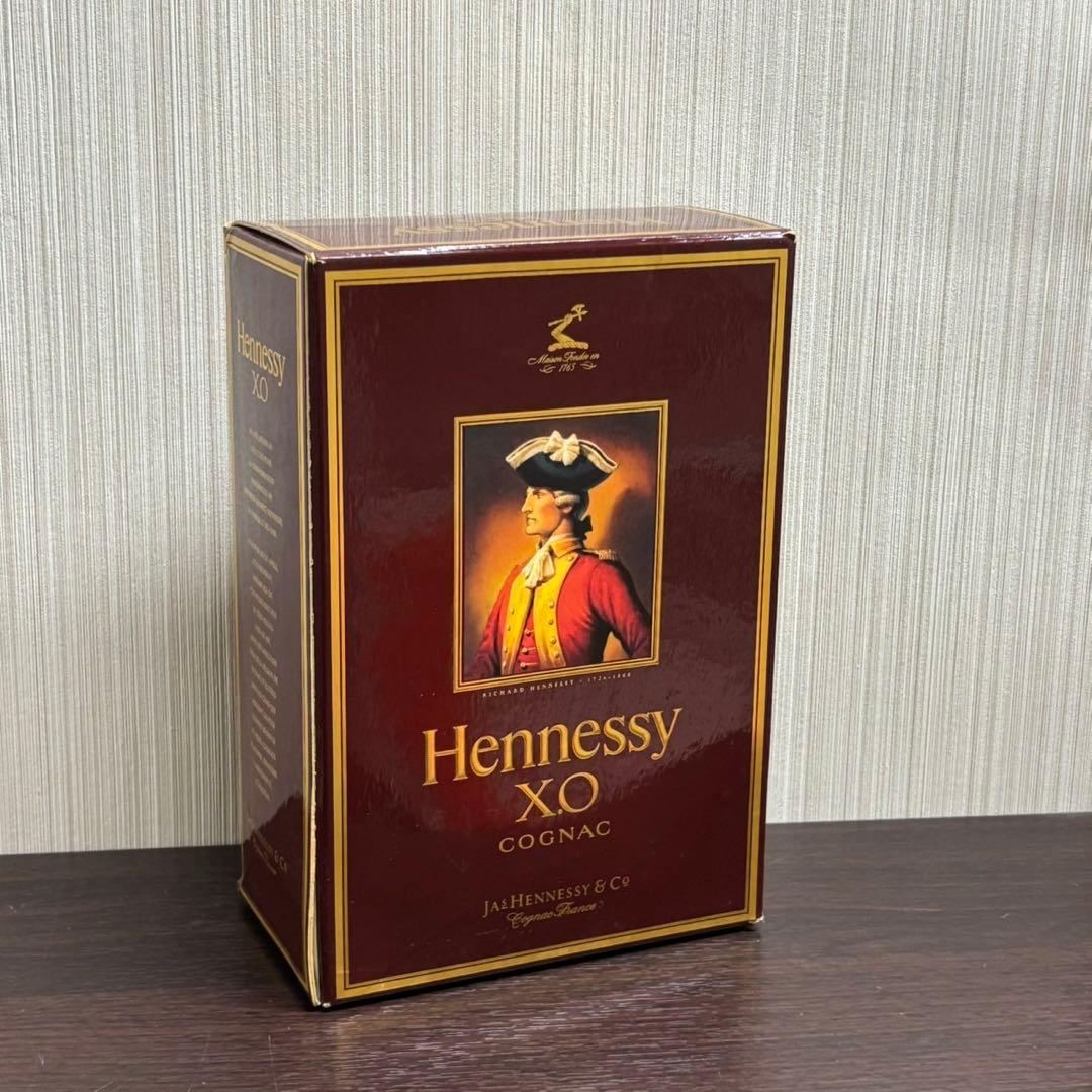 新品 未開封 ヘネシー XO 金キャップ 700ml ブランデー
