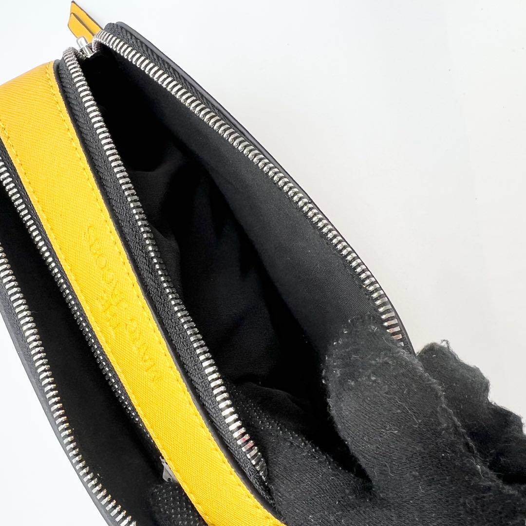 極美品✨マークジェイコブス　ショルダーバッグ　ピーナッツコラボ　スナップショット