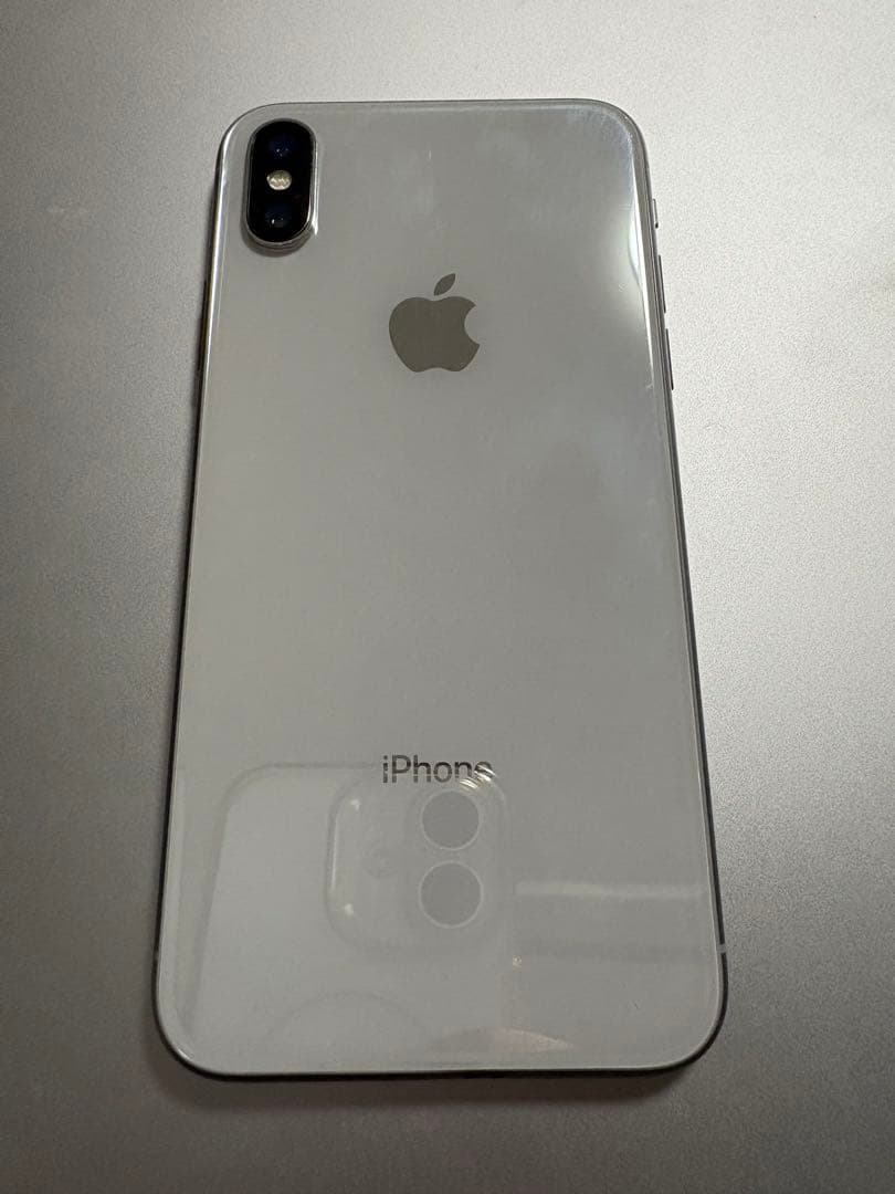 Apple iPhone X シルバー 本体　64GB