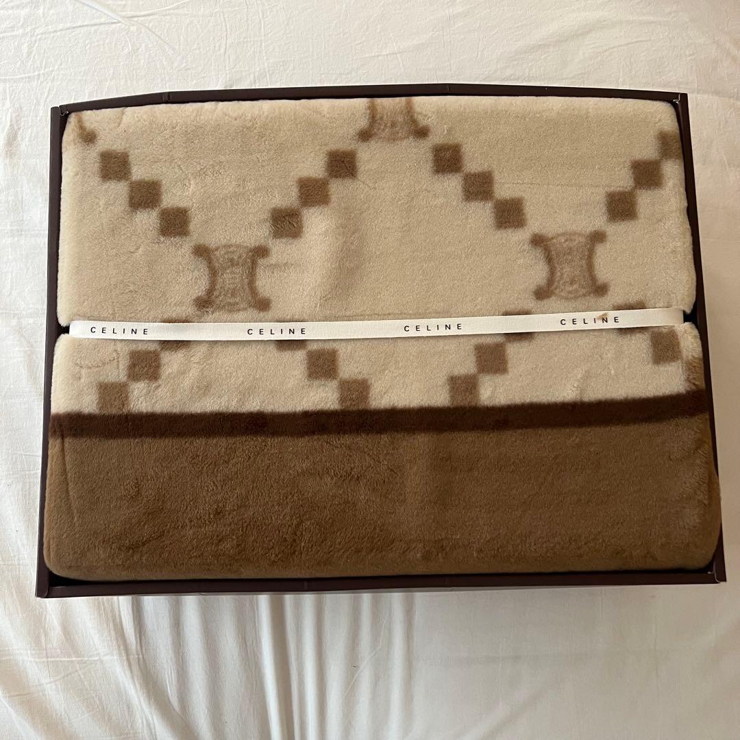 【未使用品】CELINE セリーヌ 毛布 西川産業 アクリル100%