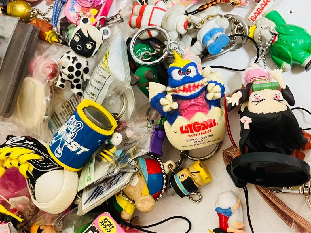 キャラクター　キーホルダ　まとめ売り